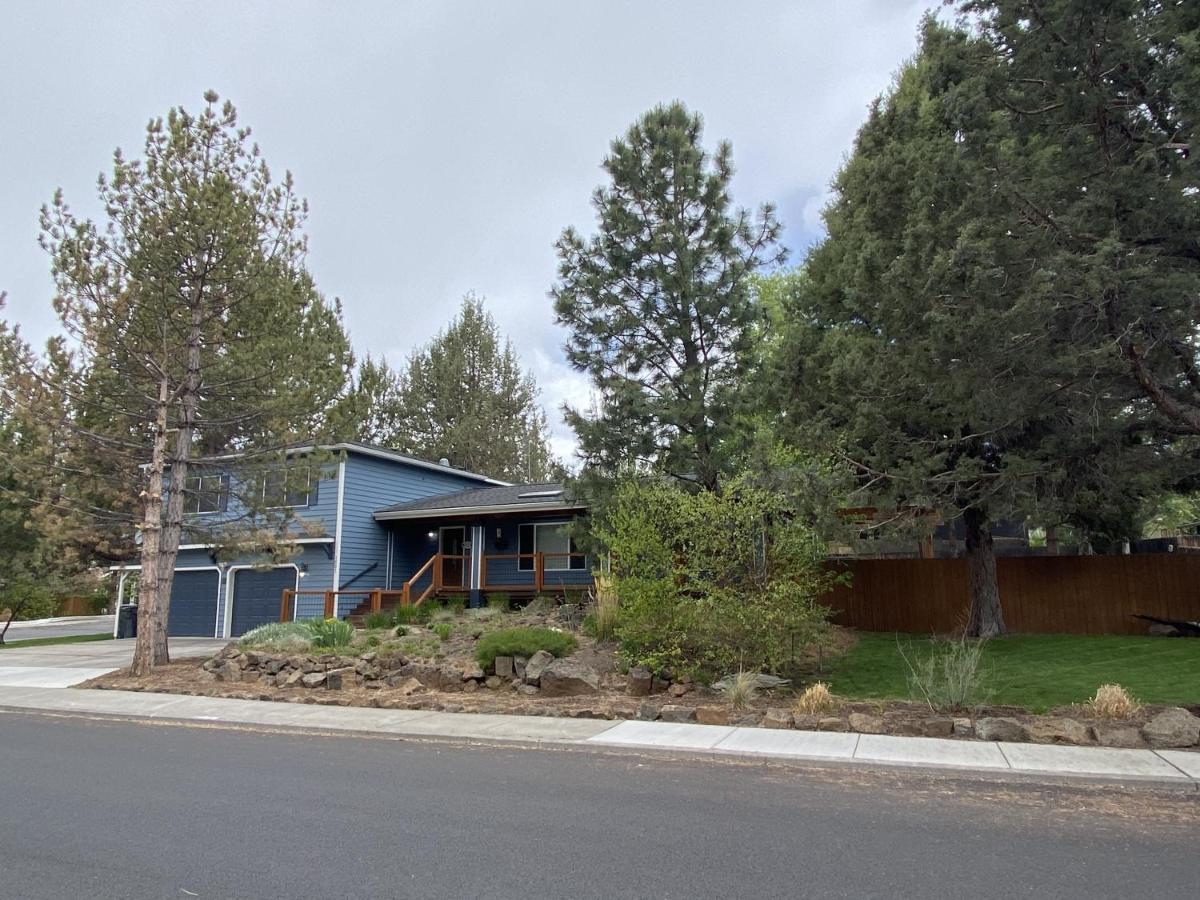 Larkspur Trail Home Bend Exterior photo